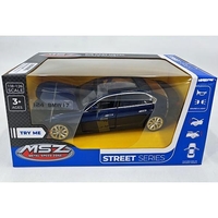 Метална кола с отварящи се врати и капаци BMW i7 1:24