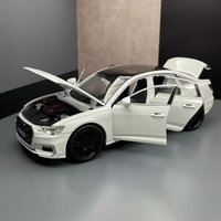 Метална кола с отварящи се врати светлини и звуци Audi A6L 1:24