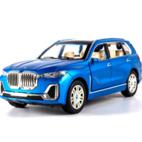 Метална кола с отварящи се врати капаци светлини и звуци BMW X7 1:24