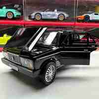 Метална кола с отварящи се врати капаци светлини и звуци LADA 2107 1:18