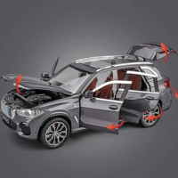 Метална кола с отварящи се врати капаци светлини и звуци BMW X5 1:24