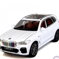 Метална кола с отварящи се врати капаци светлини и звуци BMW X5 1:24