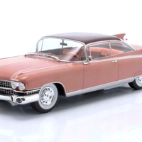 Метална кола Cadillac Eldorado Sevil Light Rose 1959 WHITE BOX 1:24
