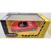 Метална кола с отварящи се врати и капаци MSZ PORSCHE CARERA GT 1:24