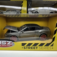 Метална кола с отварящи се врати и капаци MSZ BENTLEY CONTINENTAL SUPERSPORTS ISR 1:24