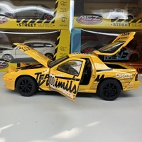 Метална кола с отварящи се врати, капаци, светлини и звуци Mazda RX7 1:24