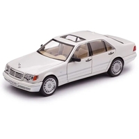 Метална кола с отварящи се врати капаци светлини и звуци Mercedes-Benz S-Class W140 1:24