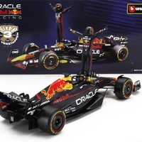 Метална кола Team Oracle Red Bull Racing RB19 Max Verstappen Formula 1 World Champion 2023 with standing pilot figure -  1:24