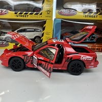 Метална кола с отварящи се врати, капаци, светлини и звуци Mazda RX7 1:24