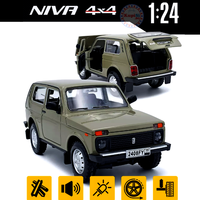 Метална кола с отварящи се врати капаци светлини и звуци Lada Niva 1:24