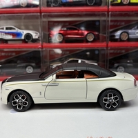 Метална кола с отварящи се врати, капаци, светлини и звуци Rolls Royce Dawn 1:24