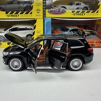 Метална кола с отварящи се врати, светлини и звуци Mercedes Maybach GLS 600 1:24