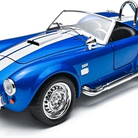 Метална кола с отварящи се врати капаци светлини и звуци Ford Shelby Cobra 427 1:24