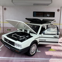Метална кола с отварящи се врати светлини и звуци Volkswagen Santana / Passat B2 / 1:32