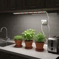 Универсална LED лампа за растения 25W