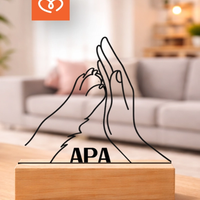 Подарък за стопанин на куче – персонализиран плакет с лапа и име