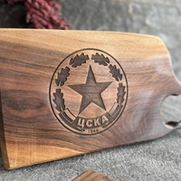 ЦСКА дъска за мезета,  Орехова дъска за подарък, Дървена дъска с лого подарък за футболен фен