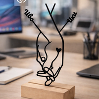 Романтичен подарък за влюбени – Изненада персонализиран плакет Обичам те