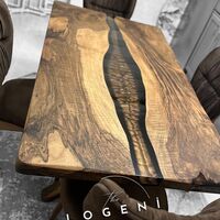 Кафяво пигментиран плот с прозрачен епоксид