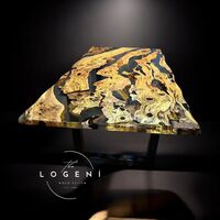 Луксозна дизайнерска маса от маслиново дърво и епоксидна смола