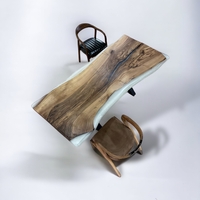 ✔ ръчно изработена епоксидна маса „Бяла Перла“ от орехово дърво