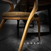 Ръчно изработена дизайнерска маса от масивно дърво и епоксидна смола