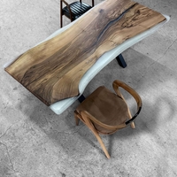 ✔ ръчно изработена епоксидна маса „Бяла Перла“ от орехово дърво