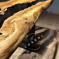 Луксозна дизайнерска маса от маслиново дърво и епоксидна смола