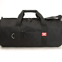 Средна спортна чанта