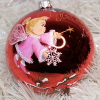 Стъклена коледна играчка - Първата Коледа