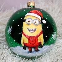 Стъклена коледна играчка - Миньон