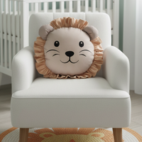 Декоративна възглавница лъвче със златна грива