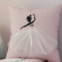 Декоративна възглавница балерина