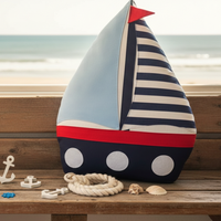 Декоративна детска възглавница „Малкият капитан“