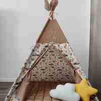 Детска палатка с дебело килимче на квадратчета в кафяво - 