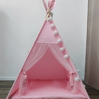 Едноцветна палатка за момиче в розово с тюл и дебело килимче