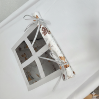 Едноцветна палатка в сиво с дебело килимче  - Лисици в гората