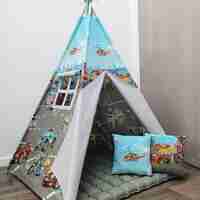 Детска палатка за момче, с килимче на малки квадратчета - 