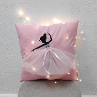 Декоративна възглавница балерина