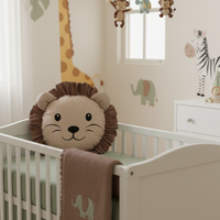 Декоративна възглавница лъвче с кафява грива