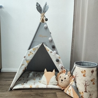 Едноцветна палатка в графитено сиво с дебело килимче  - Лисици в гората