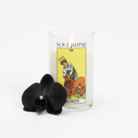 Таро свещ „Силата“ аромат на черна орхидея