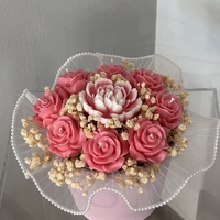 Натурални соеви свещи в розово