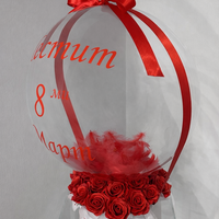 Кристален балон с пластични сапунени рози