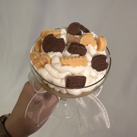 Соева свещ в чаша с шоколад