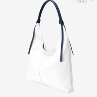 ДАМСКА ЧАНТА B950 БЯЛА