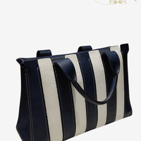 ДАМСКА ЧАНТА CHIC SAILOR ТЪМНОСИНЯ С БЯЛО