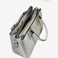 ДАМСКА ЧАНТА SILVER POLO БЯЛА