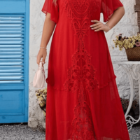 ЧЕРВЕНА МАКСИ РОКЛЯ CHIC SHE С ДАНТЕЛА