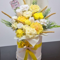 Ароматен букет от соев восък в жълто